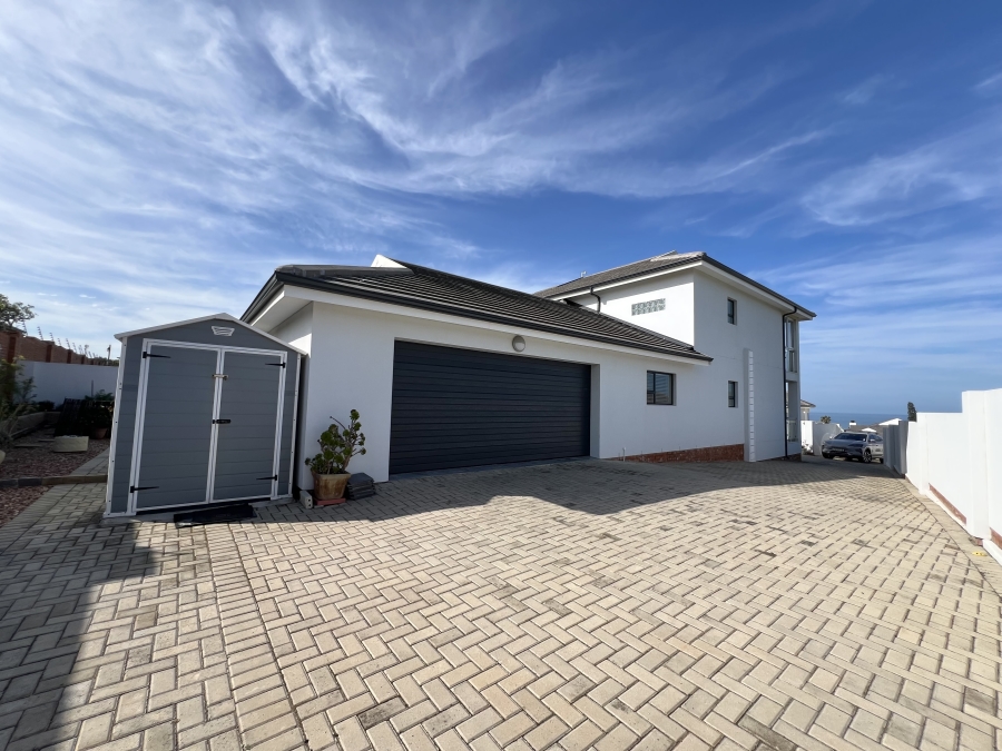 3 Bedroom Property for Sale in Jeffreys Bay Central Eastern Cape